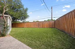3537 Townsend Dr, Dallas, TX 75229 - Photo 26
