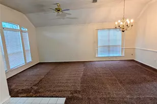 10610 Nashville Dr, Frisco, TX 75035 - Photo 2