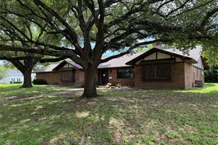 803 Val Verde Pl, Marlin, TX 76661 - Photo 4