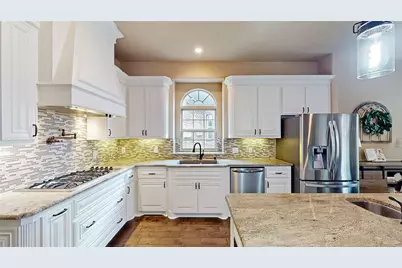 2807 Mona Vale Road, Trophy Club, TX 76262 - Photo 8