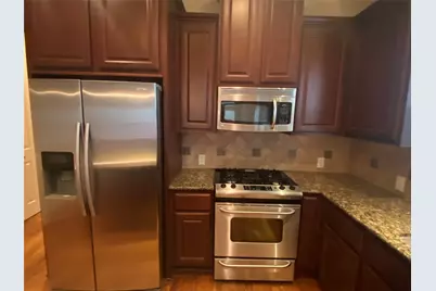 2410 Knight Street, Dallas, TX 75219 - Photo 8