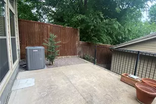 2410 Knight St, Dallas, TX 75219 - Photo 24