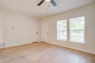 500 N Main St, Joshua, TX 76058 - Photo 10