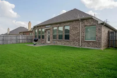 6956 Alcala, Grand Prairie, TX 75054 - Photo 2