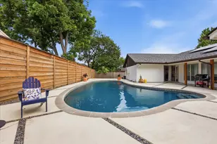 14840 Knollview Dr, Dallas, TX 75248 - Photo 32