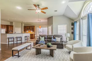 1426 Ranch Hill Dr, Irving, TX 75063 - Photo 36