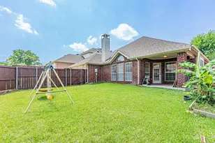 1426 Ranch Hill Dr, Irving, TX 75063 - Photo 38