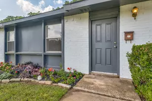 1025 Kingston Dr, Lewisville, TX 75067 - Photo 4