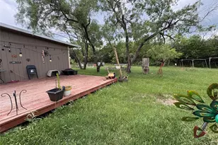 1117 N Tiffin Rd, Ranger, TX 76470 - Photo 6