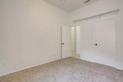 1104 Angel Fire Lane, Arlington, TX 76001 - Photo 32