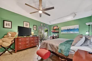 10015 Chimney Hill Ln, Dallas, TX 75243 - Photo 18