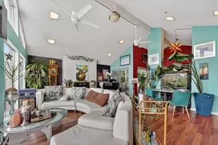 10015 Chimney Hill Ln, Dallas, TX 75243 - Photo 2
