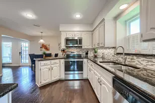 106 Waits Cir, Garland, TX 75043 - Photo 12