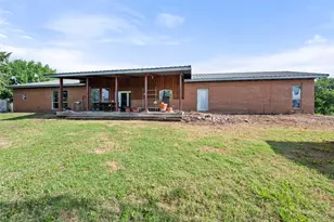 9326 NW County Rd 1343, Blooming Grove, TX 76626 - Photo 32