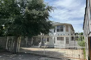 731 W 10th St, Dallas, TX 75208 - Photo 4