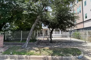731 W 10th St, Dallas, TX 75208 - Photo 14