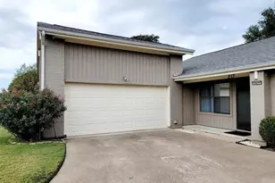 213 Springridge Ln, Euless, TX 76039 - Photo 8