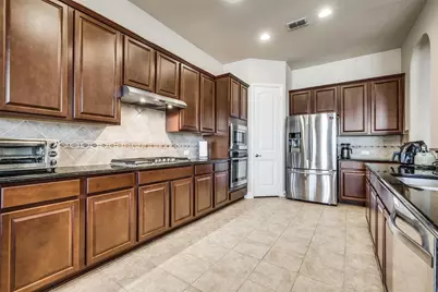 5044 Kerstyn Drive, Frisco, TX 75036 - Photo 12