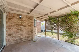 4009 Pueblo Trail, Lake Worth, TX 76135 - Photo 12