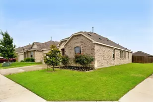 2100 Whispering Sage blvd, Royse City, TX 75189 - Photo 4