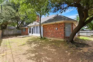 3812 Gentle Springs Dr, Arlington, TX 76001 - Photo 26