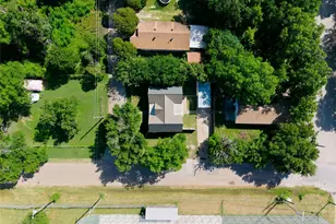 2320 Mistletoe, Waco, TX 76706 - Photo 20