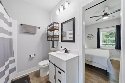 2320 Mistletoe, Waco, TX 76706 - Photo 10