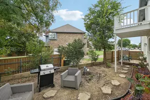 1315 Barclay Dr, Carrollton, TX 75007 - Photo 36