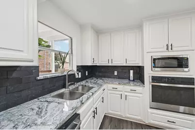 1315 Barclay Drive, Carrollton, TX 75007 - Photo 10
