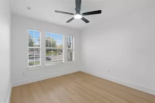 7034 Lo Chalmers Ln, Garland, TX 75043 - Photo 14