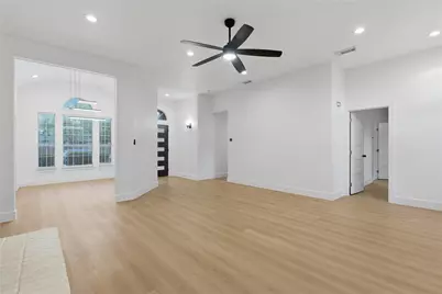 7034 Lo Chalmers Lane, Garland, TX 75043 - Photo 10