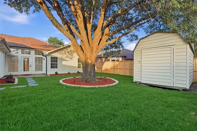 7034 Lo Chalmers Lane, Garland, TX 75043 - Photo 22