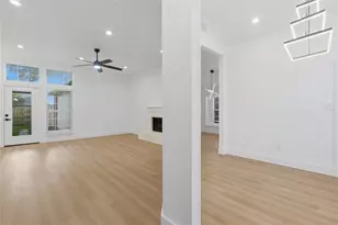 7034 Lo Chalmers Ln, Garland, TX 75043 - Photo 4