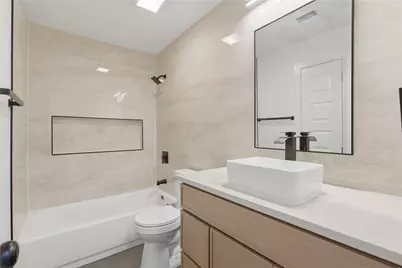 7034 Lo Chalmers Lane, Garland, TX 75043 - Photo 16