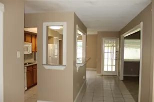 2834 Hollandale Ln, Farmers Branch, TX 75234 - Photo 2