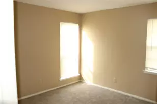 2834 Hollandale Ln, Farmers Branch, TX 75234 - Photo 12