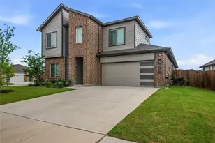 1501 Woodpecker St, Denton, TX 76205 - Photo 2