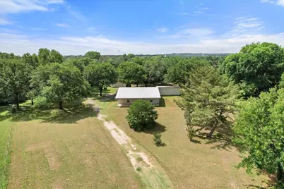 126 Smallwood Court, Springtown, TX 76082 - Photo 22