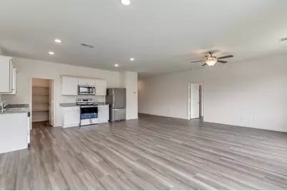 1512 Ancer Way, Fort Worth, TX 76052 - Photo 4