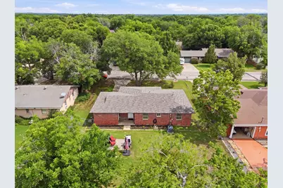 807 Elizabeth Boulevard, Granbury, TX 76048 - Photo 36