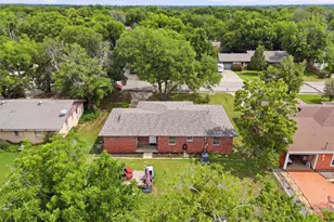 807 Elizabeth Blvd, Granbury, TX 76048 - Photo 36