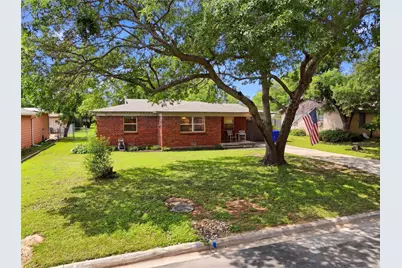 807 Elizabeth Boulevard, Granbury, TX 76048 - Photo 34