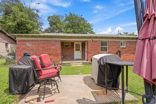 807 Elizabeth Blvd, Granbury, TX 76048 - Photo 32