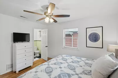 807 Elizabeth Boulevard, Granbury, TX 76048 - Photo 20