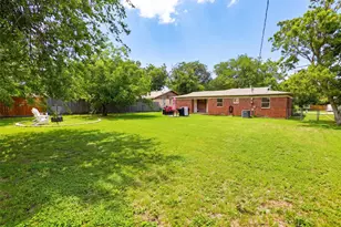 807 Elizabeth Blvd, Granbury, TX 76048 - Photo 28