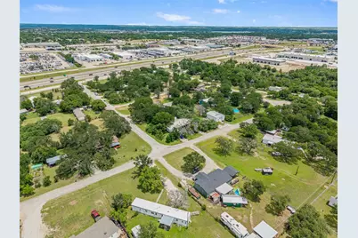 209 Renee Drive, Hudson Oaks, TX 76087 - Photo 28