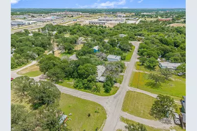 209 Renee Drive, Hudson Oaks, TX 76087 - Photo 26