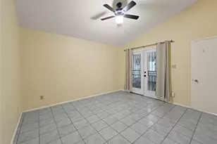 2426 Sutton Dr, Arlington, TX 76018 - Photo 18