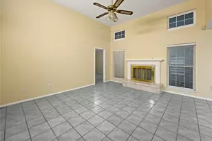 2426 Sutton Dr, Arlington, TX 76018 - Photo 6