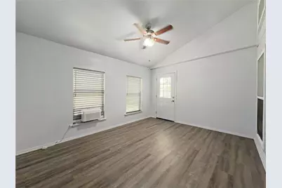 2426 Sutton Drive, Arlington, TX 76018 - Photo 28
